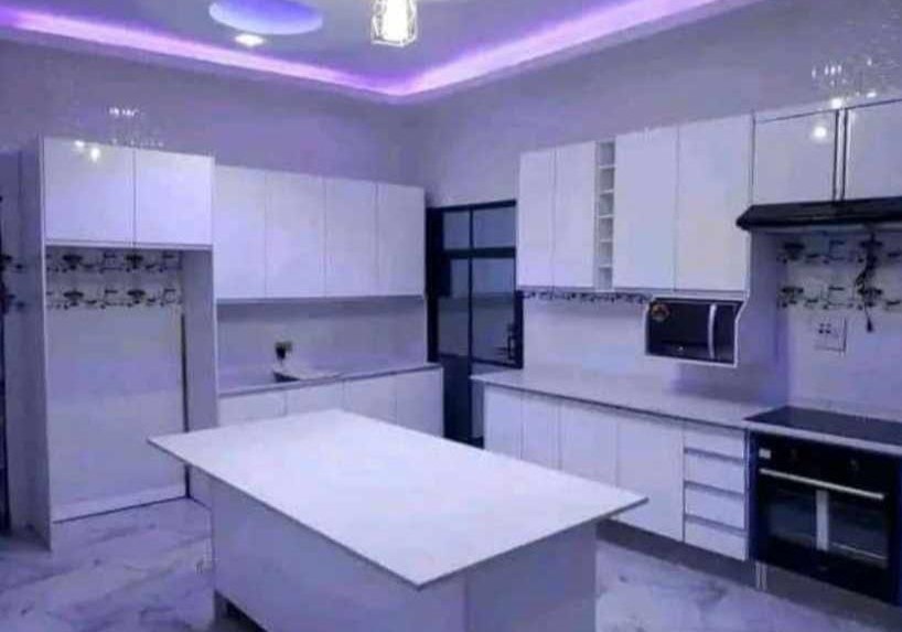 Urban Black Kitchen Cabinet Set